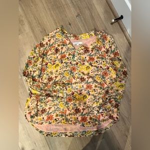 EUC - Loft Floral Top